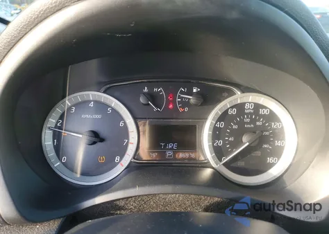 2014 Nissan Sentra S z USA, uszkodzony, nr VIN 3N1AB7AP2EY337918